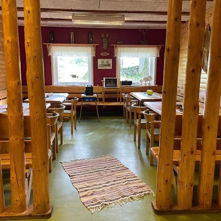 Stenhaella Bed&Breakfast Holmsjö Esterno foto