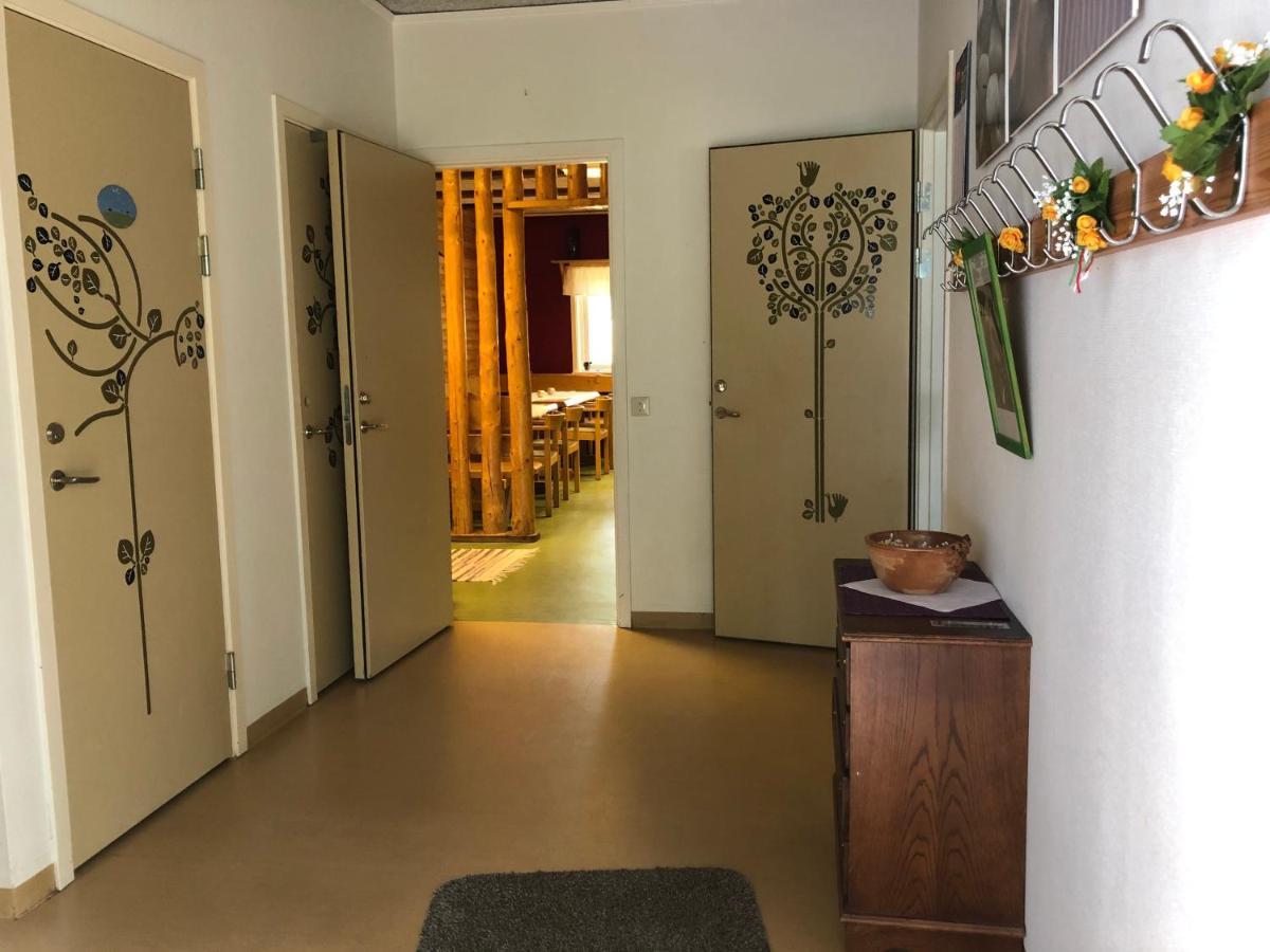 Stenhaella Bed&Breakfast Holmsjö Esterno foto