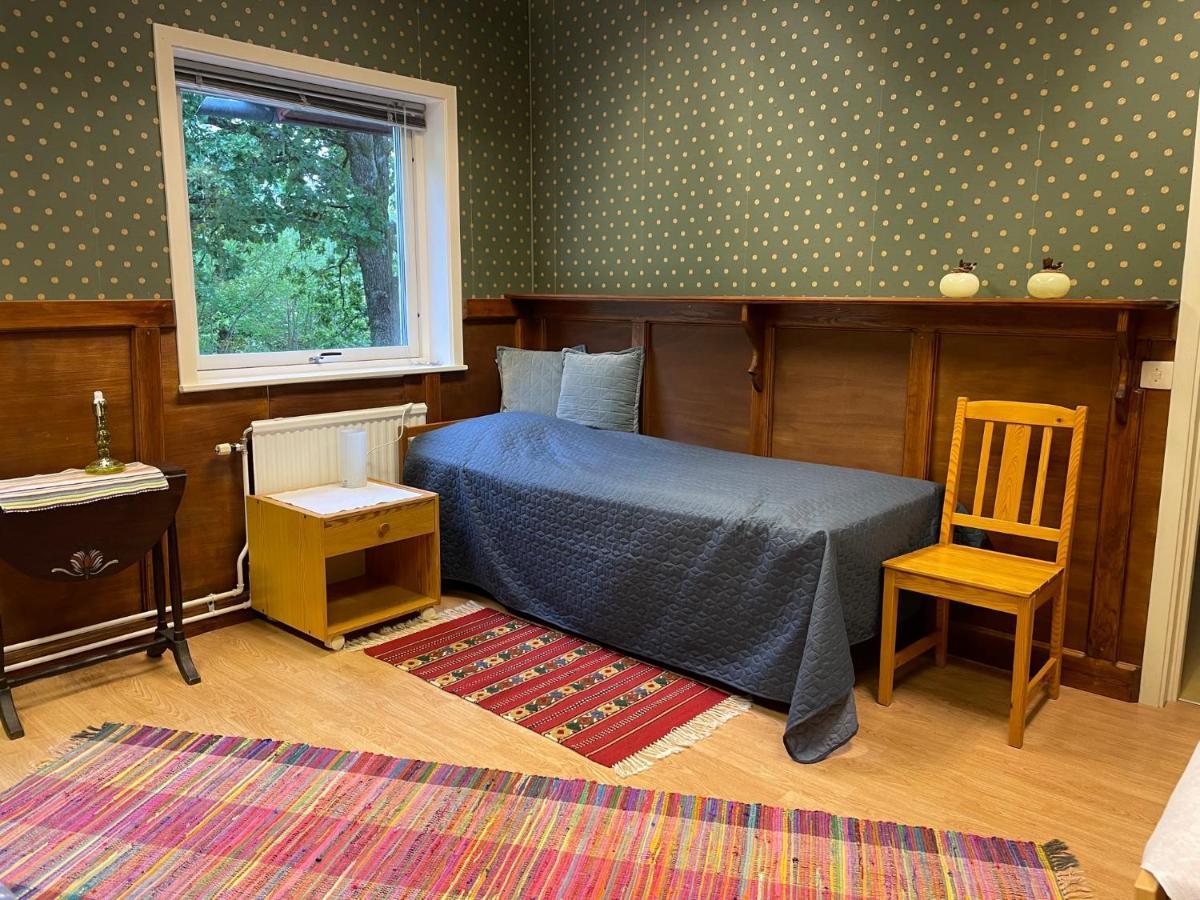 Stenhaella Bed&Breakfast Holmsjö Esterno foto